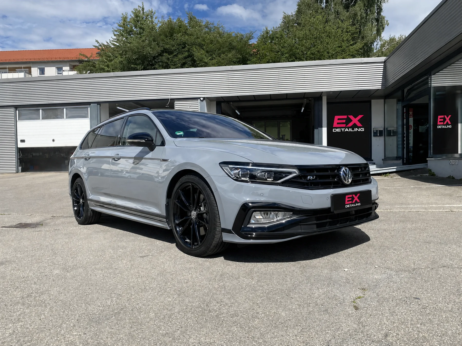 Fahrzeug: VW Passat Variant nach der professionellen Aufbereitung.