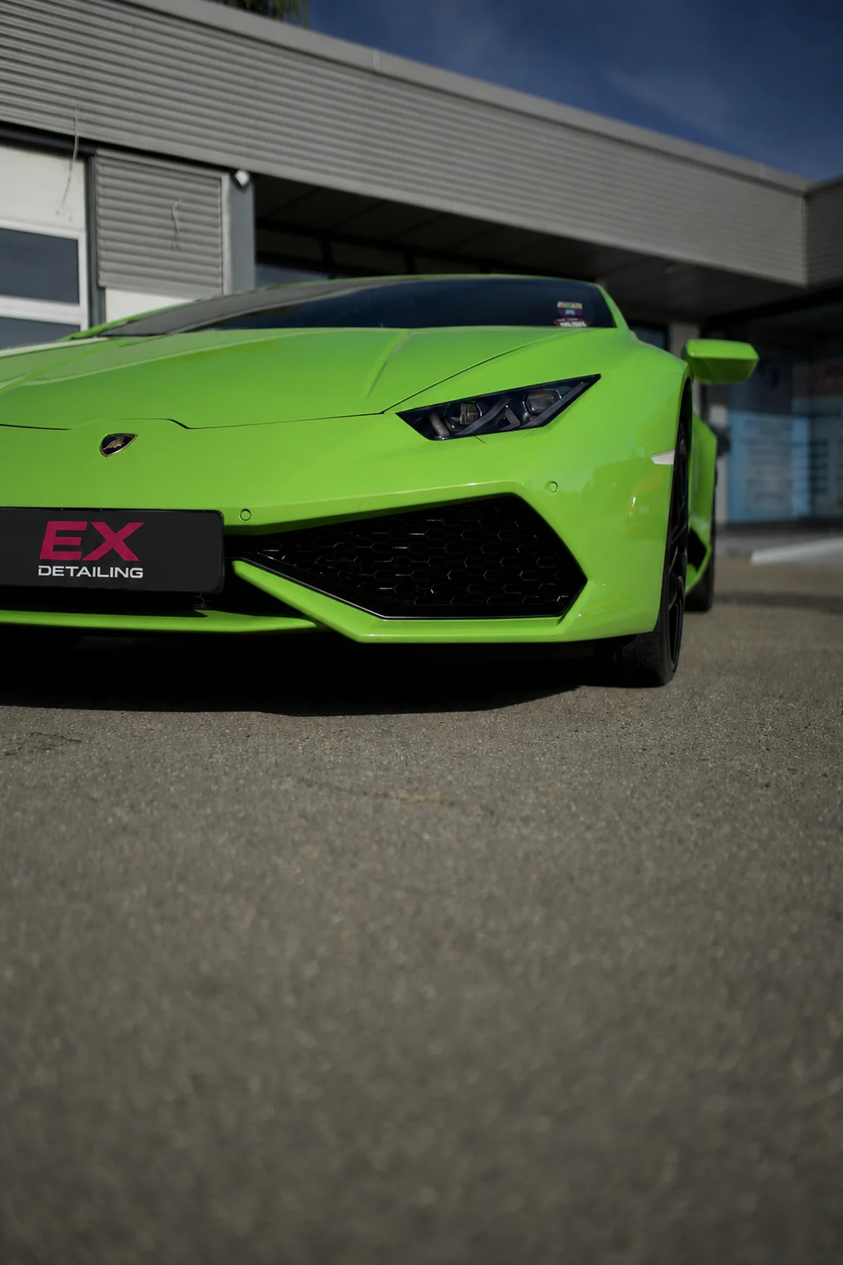 Grüner Lamborghini Huracán in der Fahrzeuggalerie von EX Detailing